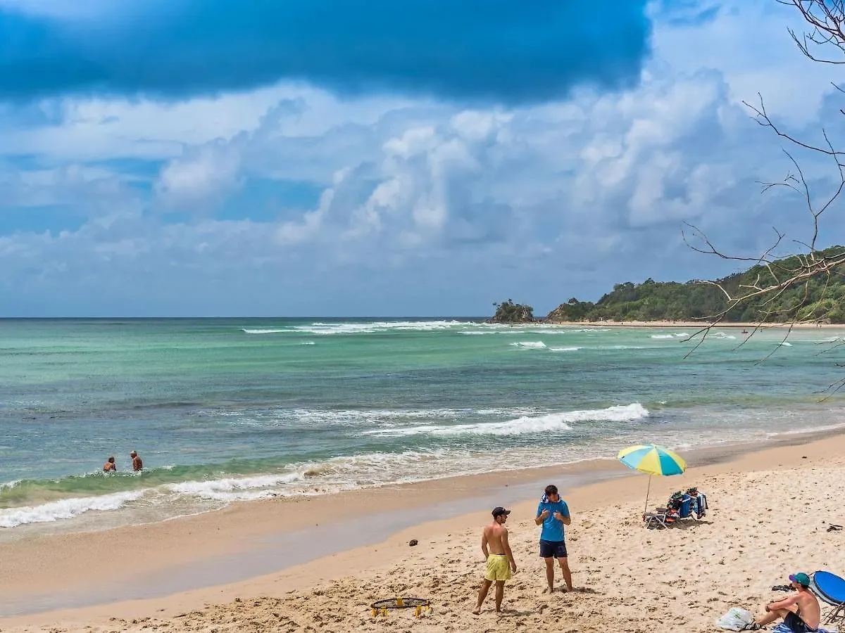 5 James Cook Apartments Byron Bay